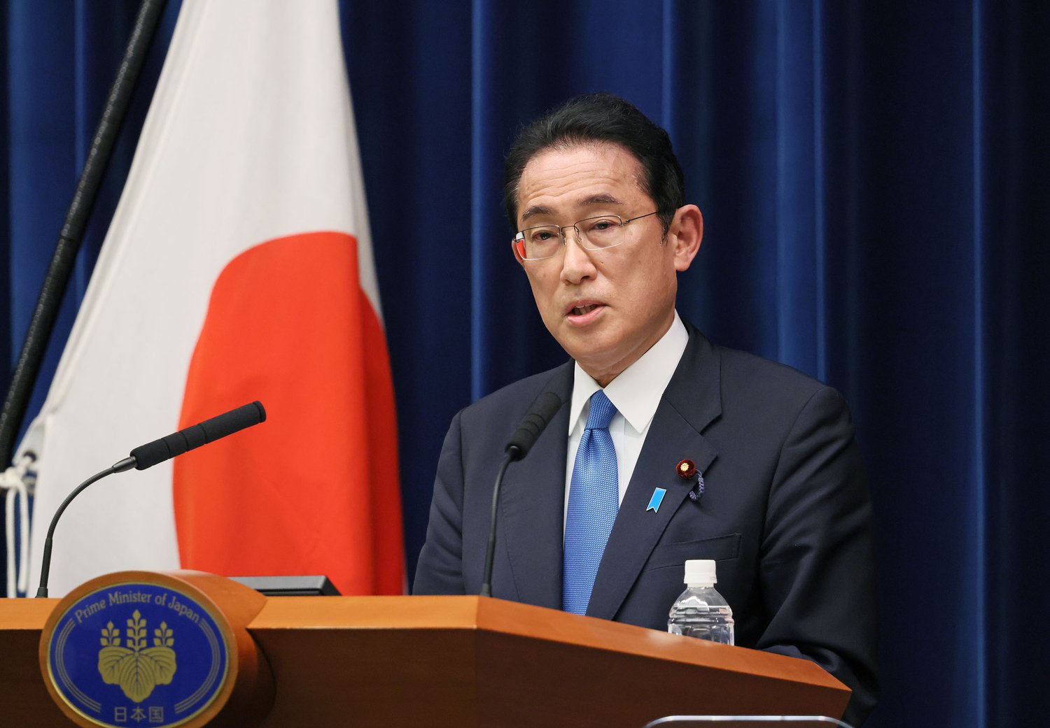 The Competition to Regulate Competition